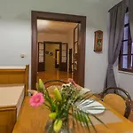 Galerija Apartment Et Netflix Old City Ljubljana
