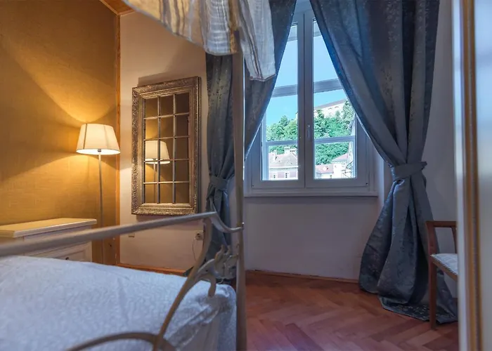 Galerija Apartment Et Netflix Old City Ljubljana